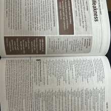 Load image into Gallery viewer, Clearance sale! NLT Every Man's Bible (Every Man's Bible: NLT) – Import