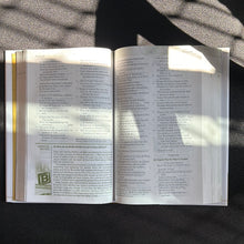 Load image into Gallery viewer, NKJV, FamilyLife Marriage Bible, Hardcover: Equipping Couples for Life (Bible Nkjv) Hardcover