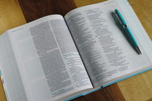 Load image into Gallery viewer, NIV, Verse Mapping Bible for Girls, Hardcover, Comfort Print: New International Version, Verse Mapping Bible for Girls, Comfort Print; Gathering the Goodness of God's Word Hardcover