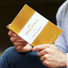 Load image into Gallery viewer, KJV, Holy Bible New Testament, Paperback, Comfort Print Paperback