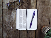 Load image into Gallery viewer, NIV JOURNAL THE WORD NEW TESTAMENT POCKET EDITION Hardcover