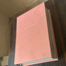 Load image into Gallery viewer, Clearance sale 2024! NET, Love God Greatly Bible, Cloth over Board, Pink, Comfort Print: A SOAP Method Study Bible for Women Hardcover (Copy)