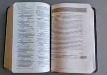 Load image into Gallery viewer, Combo Pack NIV HOPE IN THE MOURNING softcover Bible, Compass the study Bible for Navigating your life. Hardcover