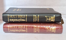 Load image into Gallery viewer, Malayalam Bible Compact 22 PLZTI edition, Vinyl Zip, Leather Look, Indexed Black.
