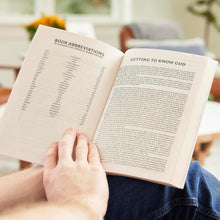 Load image into Gallery viewer, Holy Bible: New King James Version Outreach New Testament, Comfort Print Paperback – Large Print
