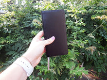 Load image into Gallery viewer, Niv, Pocket Thinline Bible, Leathersoft,BondedLeather,Brown,Black Red Letter, Comfort Print by Zondervan Publishing House (Author)  Imitation Leather
