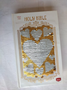 Holy Bible NKJV sparkle and change Sequins. Kids bible, Tommy Nelson. New King James Version.
